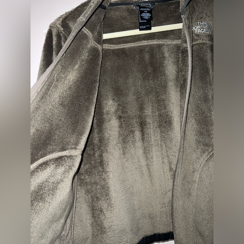 Women’s The North Face Jacket - Picture 3 of 4